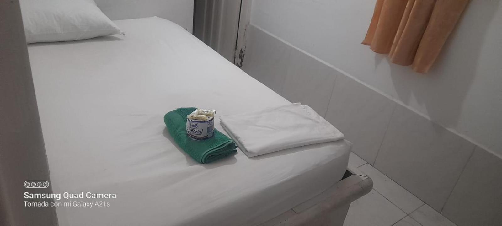La Botija Motel Neira Екстериор снимка